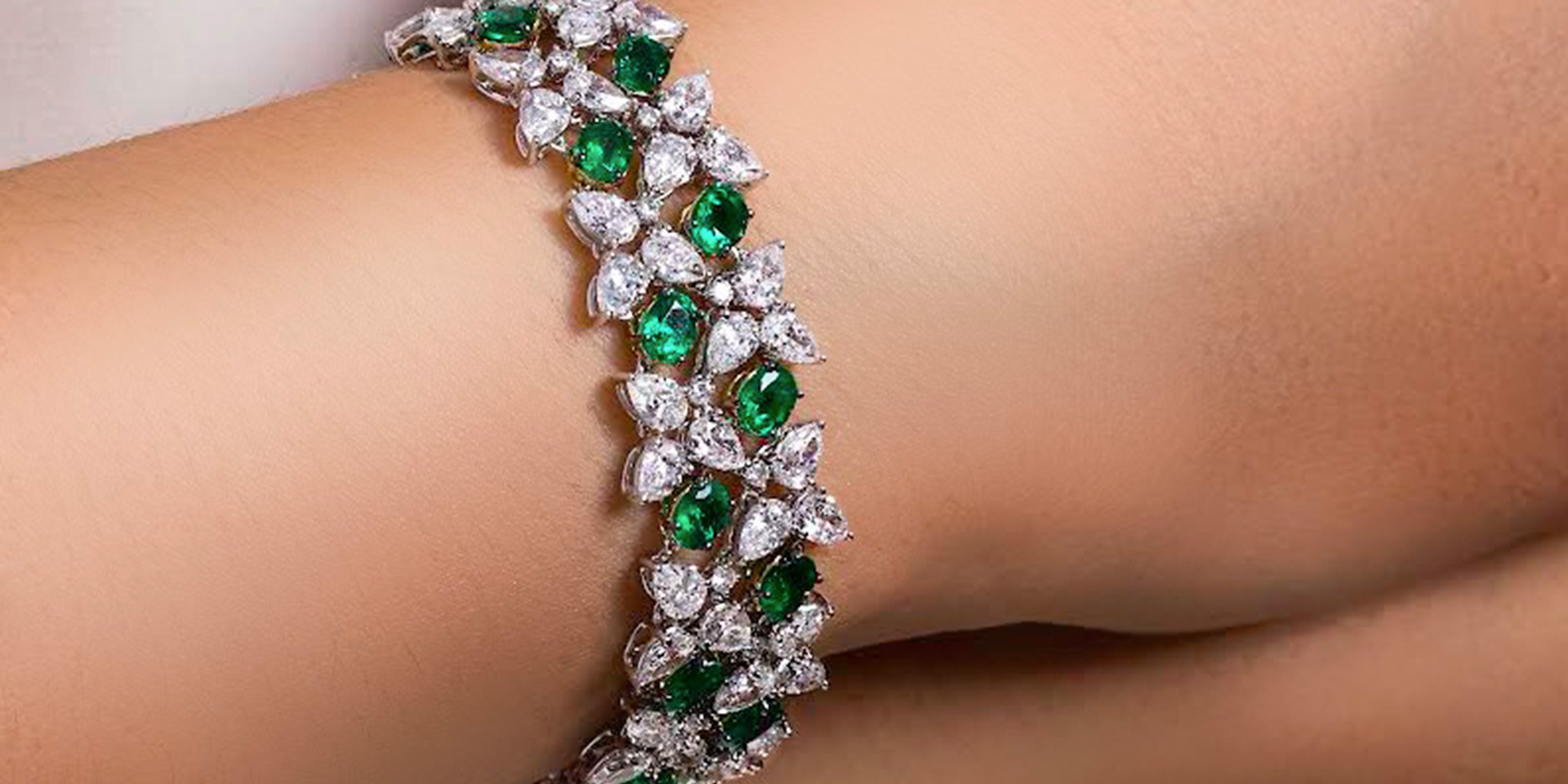 high-jewellery-hero-bracelet